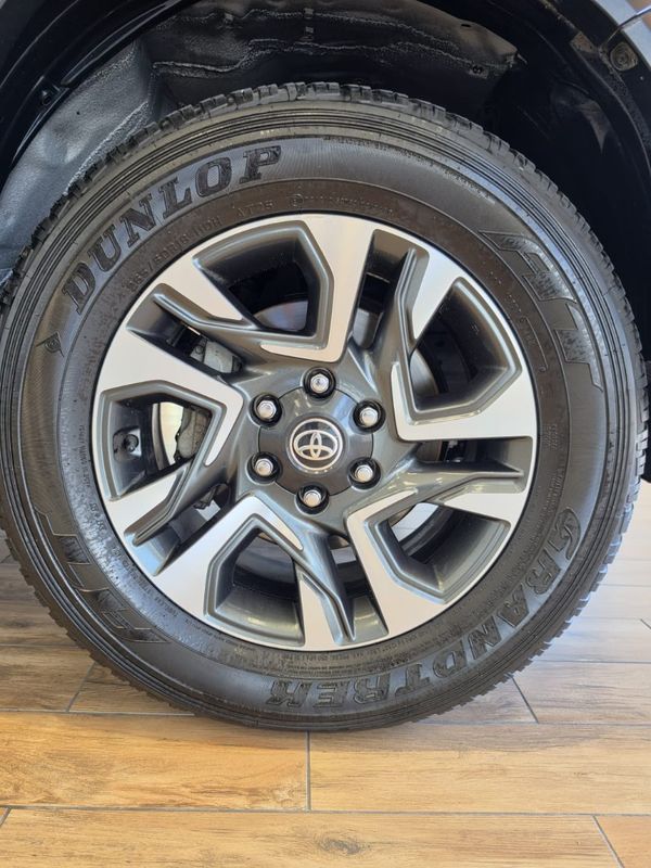 2023-Toyota-Fortuner-28-GD-6-VX-Auto image:9