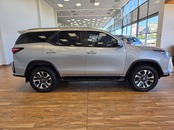 2023-Toyota-Fortuner-28-GD-6-VX-Auto image:1