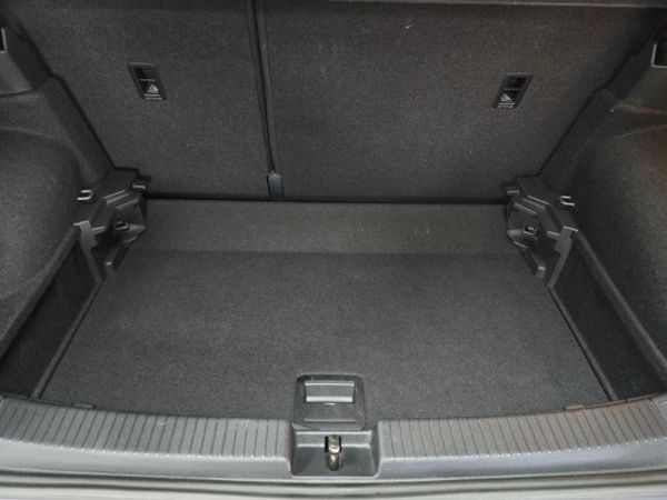 2025-Volkswagen-T-Cross-10-TSI-Life-Auto image:4