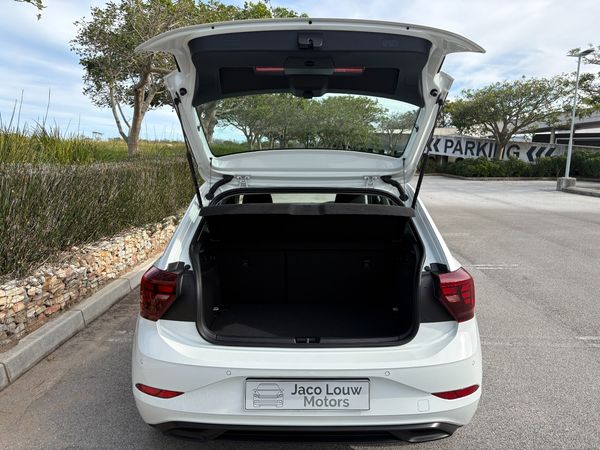 2023-Volkswagen-Polo-10-TSI-Life image:11