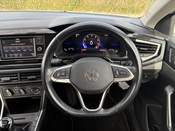 2023-Volkswagen-Polo-10-TSI-Life image:23
