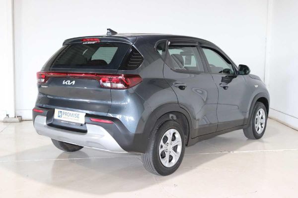 2023-Kia-Sonet-15-LX image:3