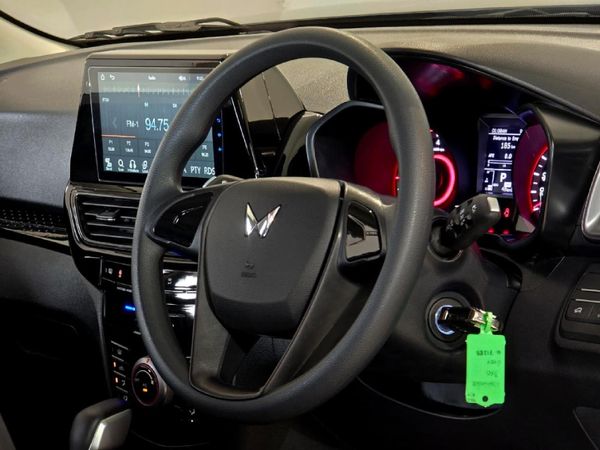 2026-Mahindra-XUV-3XO-12T-MX2-Auto image:10
