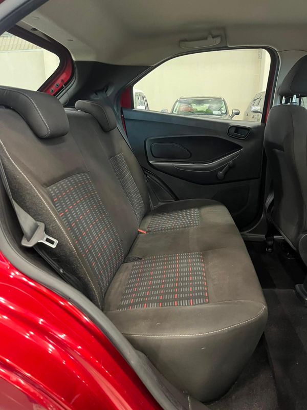 2016-Ford-Figo-15-TDCi-Ambiente-5-dr image:12