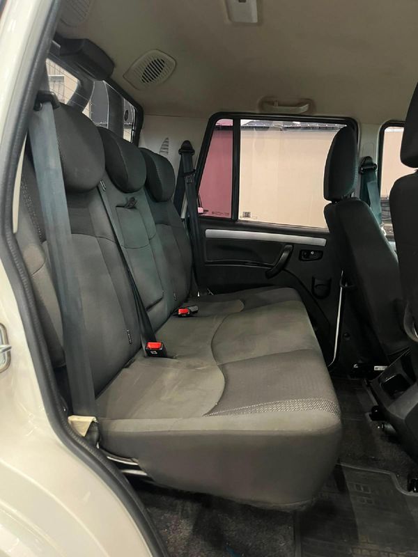 2023-Mahindra-Pik-Up-22-mHawk-S6-Double-Cab image:11