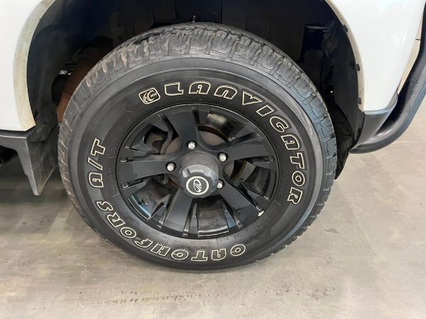 2023-Mahindra-Pik-Up-22-mHawk-S6-Double-Cab image:8