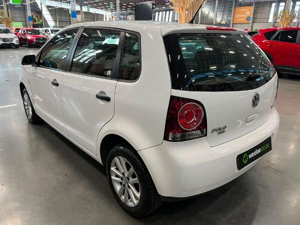 2014-Volkswagen-Polo-16-Trendline-5-dr image:4