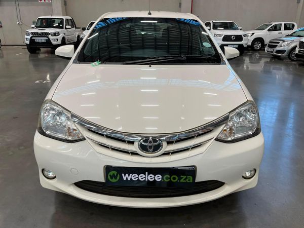 2016-Toyota-Etios-15-XS-5-dr image:7