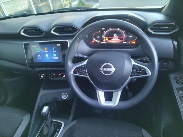 2025-Nissan-Magnite-10T-Acenta-Auto image:12