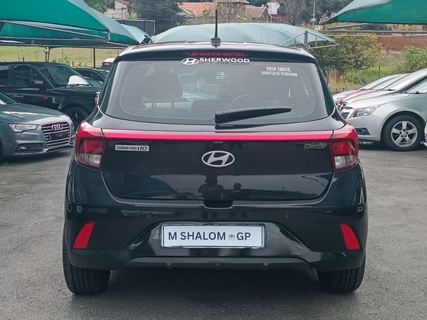 2025-Hyundai-Grand-i10-10-Fluid image:6