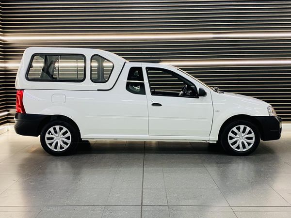2022-Nissan-NP200-16 image:10