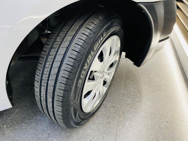 2022-Nissan-NP200-16 image:13