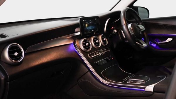 2020-Mercedes-Benz-GLC-300d-4Matic image:13