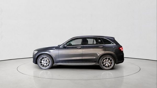 2020-Mercedes-Benz-GLC-300d-4Matic image:7