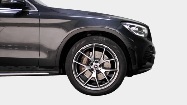 2020-Mercedes-Benz-GLC-300d-4Matic image:8