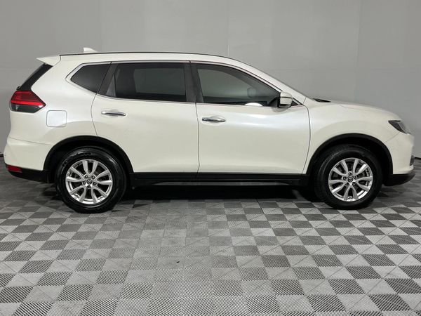 2018-Nissan-X-Trail-16-dCi-Visia-7-seat image:16