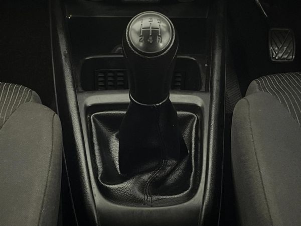 2024-Suzuki-Ertiga-15-GA image:5