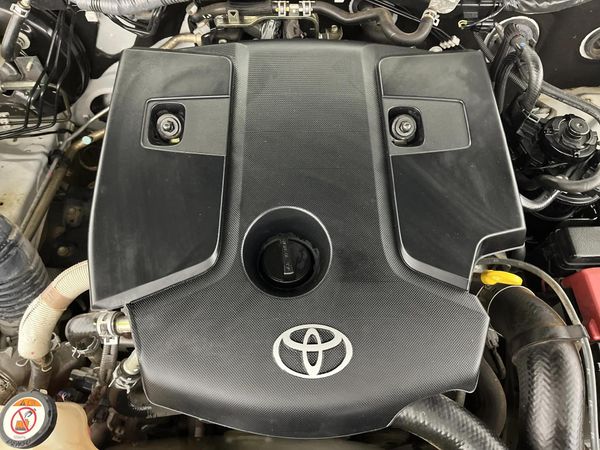 2022-Toyota-Hilux-28-GD-6-Raised-Body-Legend-Auto-Extended-Cab image:7