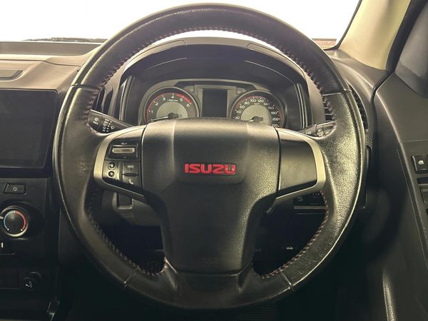 2021-Isuzu-D-Max-250-HO-X-Rider-Auto-Double-Cab image:11