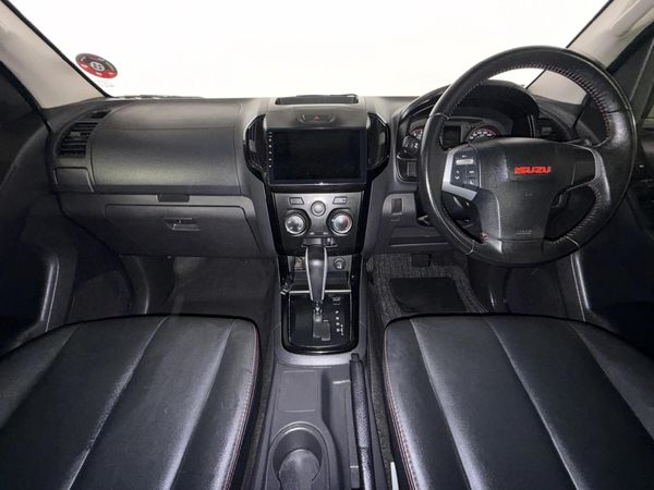 2021-Isuzu-D-Max-250-HO-X-Rider-Auto-Double-Cab image:1