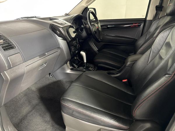2021-Isuzu-D-Max-250-HO-X-Rider-Auto-Double-Cab image:8