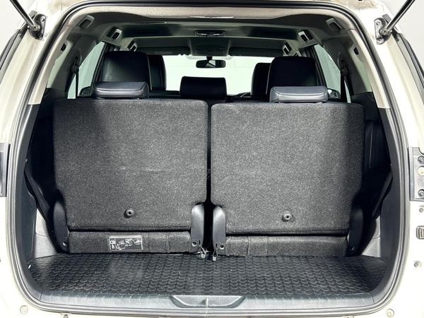 2023-Toyota-Fortuner-24-GD-6-Raised-Body-Auto image:14
