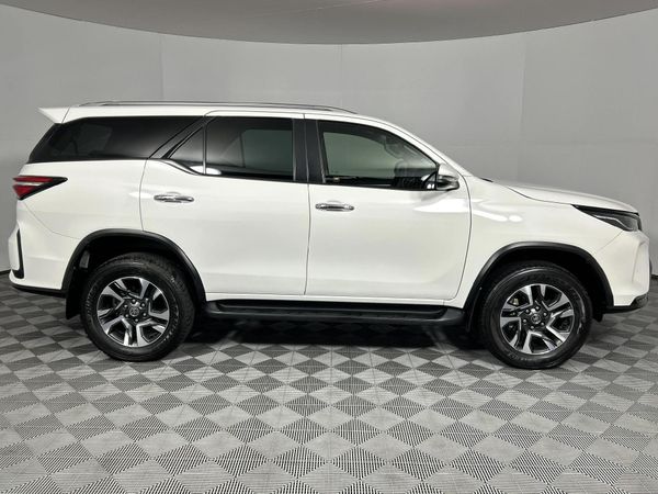 2023-Toyota-Fortuner-24-GD-6-Raised-Body-Auto image:17