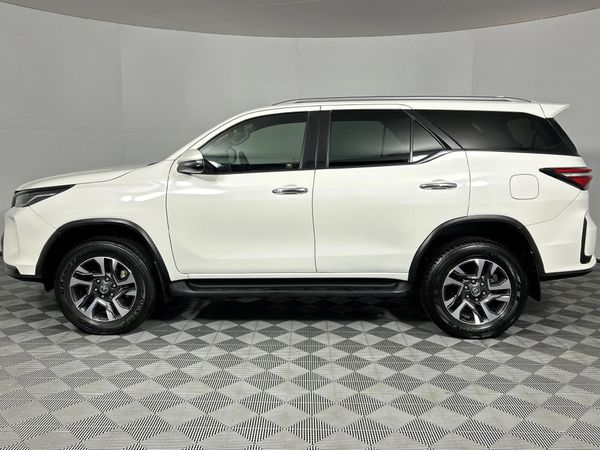 2023-Toyota-Fortuner-24-GD-6-Raised-Body-Auto image:19