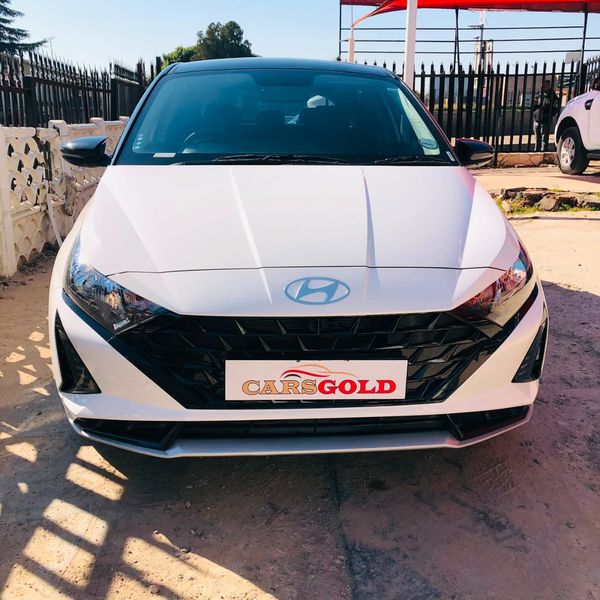 2025-Hyundai-i20-12-Executive image:3