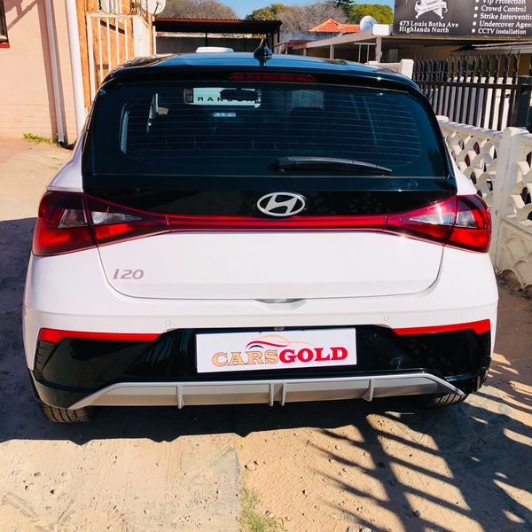 2025-Hyundai-i20-12-Executive image:6