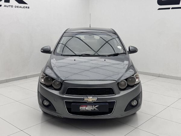 2014-Chevrolet-Sonic-16-LS image:1