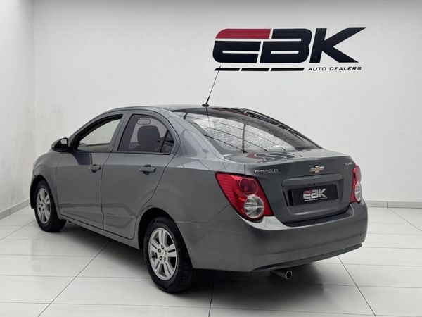 2014-Chevrolet-Sonic-16-LS image:3