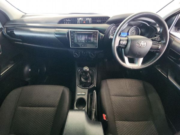 2018-Toyota-Hilux-24-GD-6-Raised-Body-SRX-Single-Cab image:5