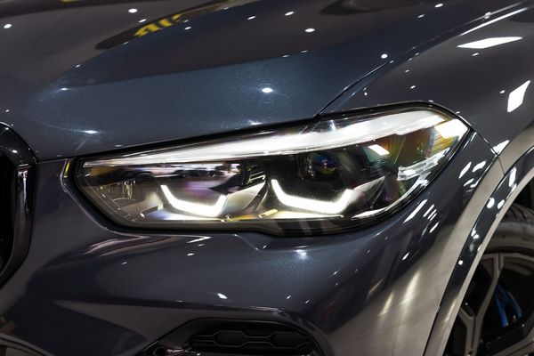 2022-BMW-X5-xDrive30d-M-Sport image:12