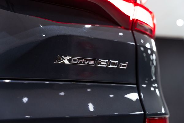 2022-BMW-X5-xDrive30d-M-Sport image:17
