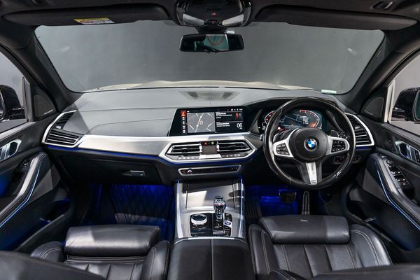 2022-BMW-X5-xDrive30d-M-Sport image:20