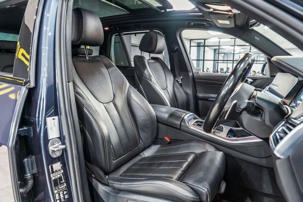 2022-BMW-X5-xDrive30d-M-Sport image:21