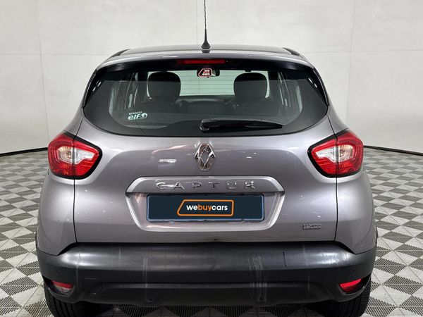 2016-Renault-Captur-900T-Expression-66kW image:16