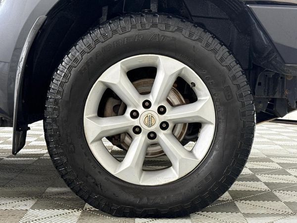 2007-Nissan-Navara-40-V6-Double-Cab image:4