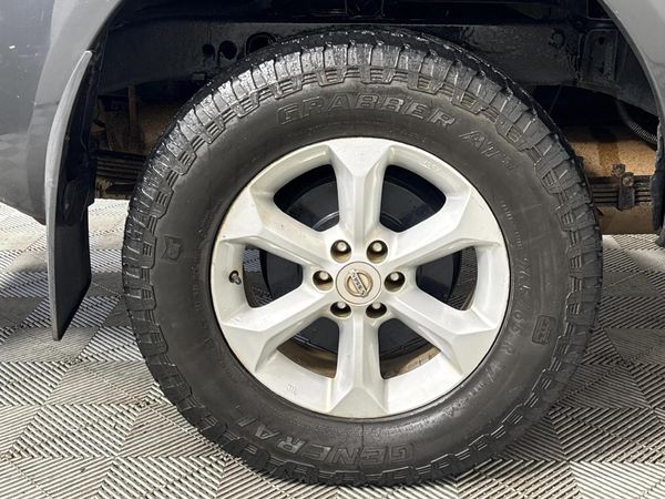 2007-Nissan-Navara-40-V6-Double-Cab image:6