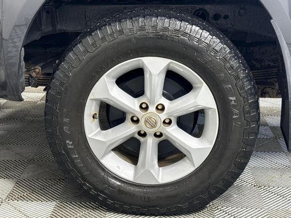 2007-Nissan-Navara-40-V6-Double-Cab image:7