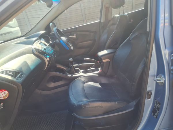 2014-Hyundai-ix35-20 image:13