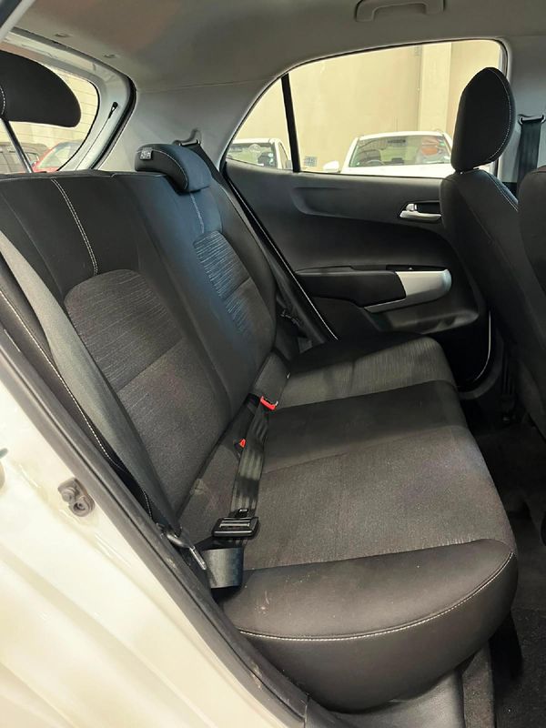 2021-Kia-Picanto-10-Street image:11