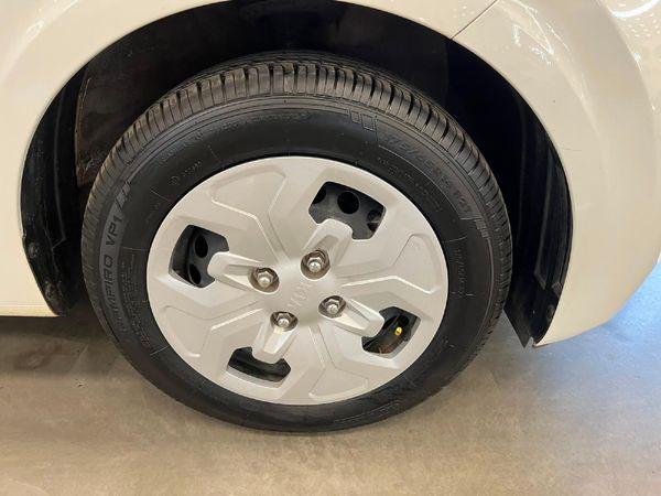 2021-Kia-Picanto-10-Street image:8