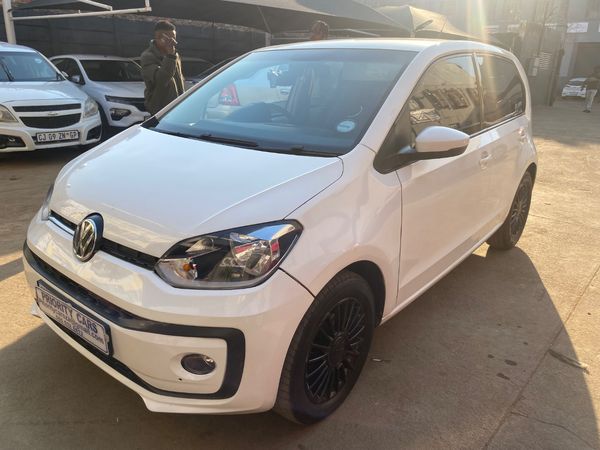 2017-Volkswagen-Up-Take-Up-10-5-dr image:1