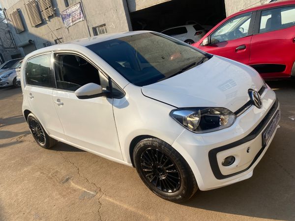 2017-Volkswagen-Up-Take-Up-10-5-dr image:2