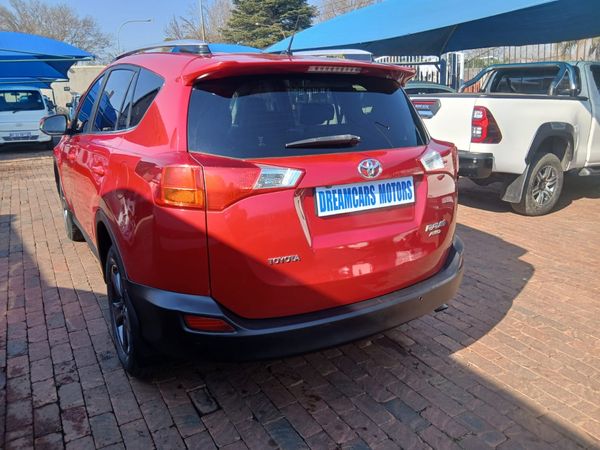 2014-Toyota-RAV4-22-D-VX-Auto image:4