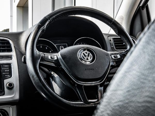2017-Volkswagen-Polo-12-TSI-Highline-Auto-81kW image:19