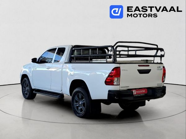 2026-Toyota-Hilux-24-GD-6-Raised-Body-Raider-Extended-Cab image:4