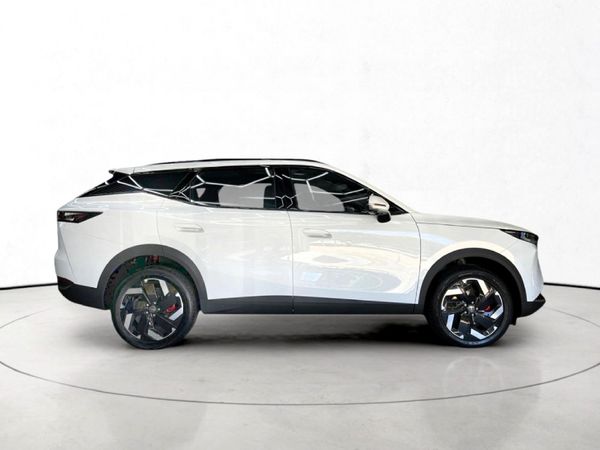 2026-Omoda-C7-16T-Elegance image:2